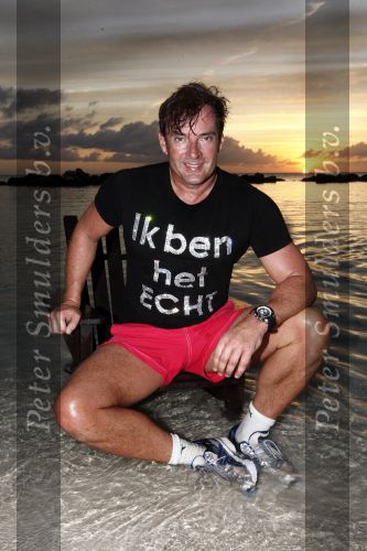 Curacao 2 januari 2009
Gerard Joling hard aan het lopen op Curacao. Hij loopt elke dag 10 km om fit te blijven.
Peter Smulders bv