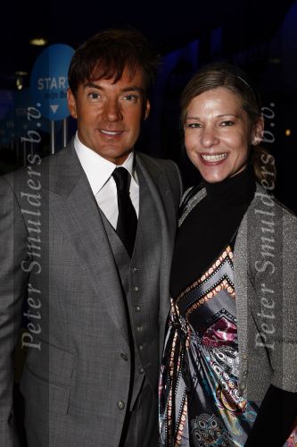 Hilversum 18 maart 2009
Perspresentatie Holland got talent bij beeld en geluid. Tina Nijkamp en Gerard Joling
Peter Smulders bv