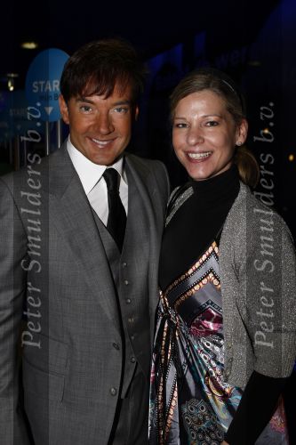 Hilversum 18 maart 2009
Perspresentatie Holland got talent bij beeld en geluid. Tina Nijkamp en Gerard Joling
Peter Smulders bv