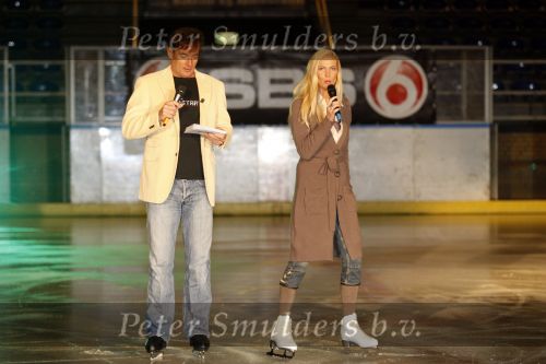 Amsterdam 23 oktober 2007
Nance Coolen en Gerard Joling bij presentatie sterren dansen op het ijs van sbs6  op de jaap eden baan.