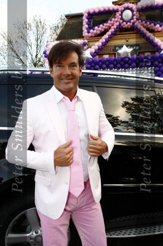 Amsterdam 27 april 2009
Feestje van Gerard Joling voor zijn 49e verjaardag bij cafe het Kalfje.
Peter Smulders bv