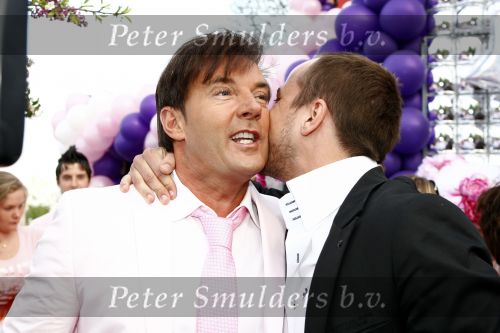 Amsterdam 27 april 2009
Feestje van Gerard Joling voor zijn 49e verjaardag bij cafe het Kalfje. Geert Hoes
Peter Smulders bv