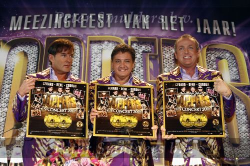Amsterdam 30 september 2008
Persconferentie van de toppers Rene Froger Gordon en Gerard Joling ivm hun deelname aan het songfestival in het amstel hotel. toppers op jet ski\'s
Peter Smulders bv