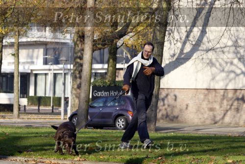 Amsterdam 17 november 2007
Advocaat Gert Jan Knoops aan het hardlopen met zijn hond.