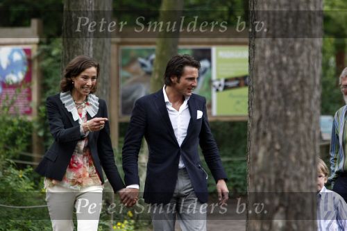 Apeldoorn 30 mei 2008
Prins Maurits Prinses Marilene en hun kinderen Prinses Anna Prins Lucas en Prinses Felicia  tijdens fotoshoot vanwege 10 jarig huwelijk in de apenheul.