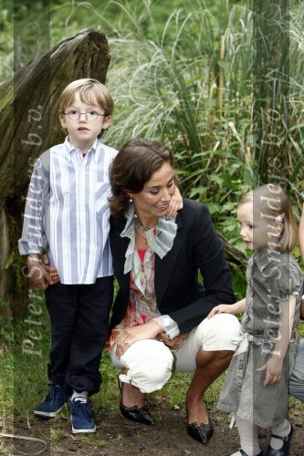 Apeldoorn 30 mei 2008
Prins Maurits Prinses Marilene en hun kinderen Prinses Anna Prins Lucas en Prinses Felicia  tijdens fotoshoot vanwege 10 jarig huwelijk in de apenheul.