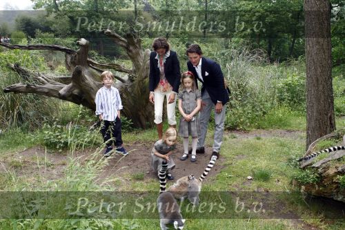 Apeldoorn 30 mei 2008
Prins Maurits Prinses Marilene en hun kinderen Prinses Anna Prins Lucas en Prinses Felicia  tijdens fotoshoot vanwege 10 jarig huwelijk in de apenheul.