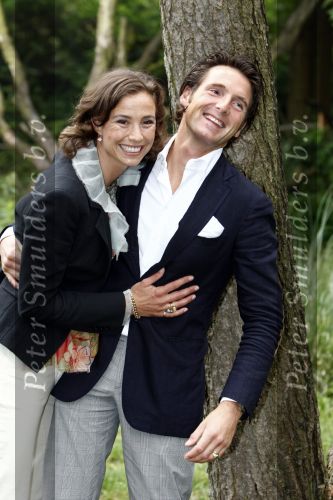 Apeldoorn 30 mei 2008
Prins Maurits Prinses Marilene en hun kinderen Prinses Anna Prins Lucas en Prinses Felicia  tijdens fotoshoot vanwege 10 jarig huwelijk in de apenheul.