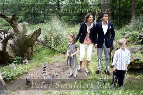 Apeldoorn 30 mei 2008
Prins Maurits Prinses Marilene en hun kinderen Prinses Anna Prins Lucas en Prinses Felicia  tijdens fotoshoot vanwege 10 jarig huwelijk in de apenheul.