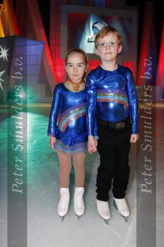 Hilversum 12 december 2007
Andre Hazes jr Didier Froger Christiaan Bauer Ghilaine Starreveld Nicky Vergeer en Sherilyn doen mee aan kinderen dansen op het ijs.