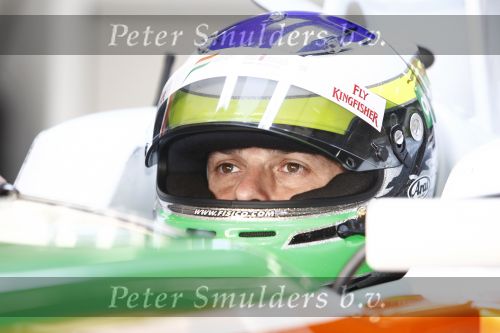 Barcelona 11 maart 2009
Test dag voor de formule 1 teams op het circuit van Barcelona. Giancarlo Fisichella in een Force India Mercedes
Peter Smulders bv