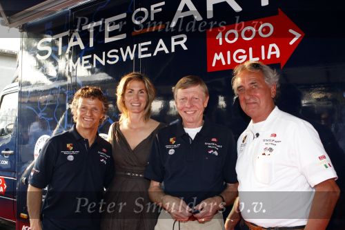 Brescia 15 mei 2008
Start van de Mille Miglia in Brescia. State of art rijdt met 2 porsches mee. 
Gijs v Lennep Jan Lammers en Albert en Evelyne Westerman