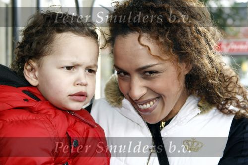 Rotterdam 22 maart 2009
Premiere Piet Piraat in het oude Luxor. Glennis Grace met zoon Tomy en vriend Moos
Peter Smulders bv