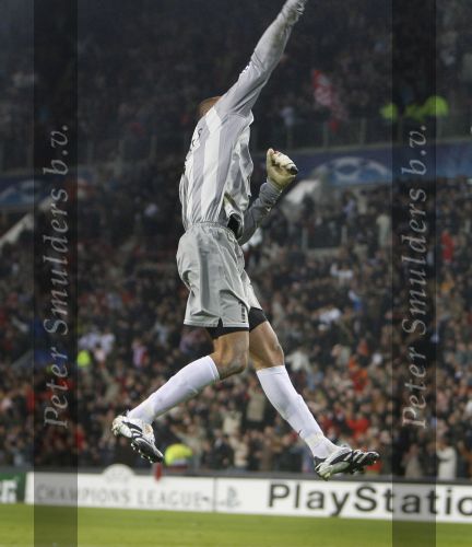 Eindhoven, 19 September 2007 Seizoen 2007/2008 
Eerste wedstrijd Champions League PSV-CSKA Moskou, eindstand 2-1 Een blije doelman Gomes