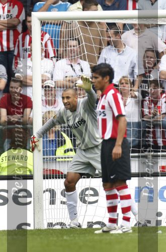 Eindhoven, 23 September 2007 Seizoen 2007/2008 Kompetitewedstrijd PSV-Feyenoord, eindstand 4-0
Gomes