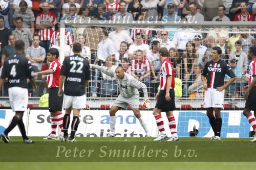 Eindhoven, 23 September 2007 Seizoen 2007/2008 Kompetitewedstrijd PSV-Feyenoord, eindstand 4-0
Gomes