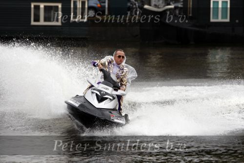 Amsterdam 30 september 2008
Persconferentie van de toppers Rene Froger Gordon en Gerard Joling ivm hun deelname aan het songfestival in het amstel hotel. toppers op jet ski\'s
Peter Smulders bv