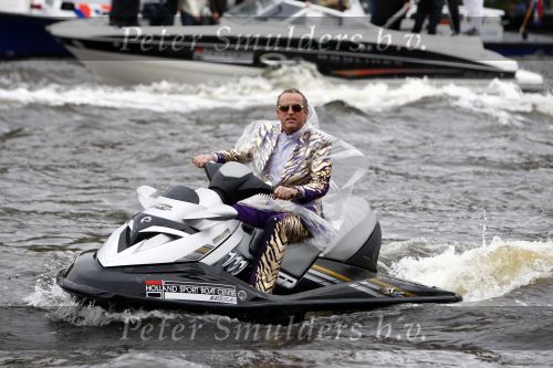 Amsterdam 30 september 2008
Persconferentie van de toppers Rene Froger Gordon en Gerard Joling ivm hun deelname aan het songfestival in het amstel hotel. toppers op jet ski\'s
Peter Smulders bv