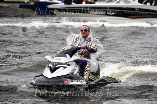 Amsterdam 30 september 2008
Persconferentie van de toppers Rene Froger Gordon en Gerard Joling ivm hun deelname aan het songfestival in het amstel hotel. toppers op jet ski\'s
Peter Smulders bv