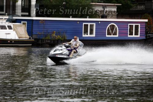 Amsterdam 30 september 2008
Persconferentie van de toppers Rene Froger Gordon en Gerard Joling ivm hun deelname aan het songfestival in het amstel hotel. toppers op jet ski\'s