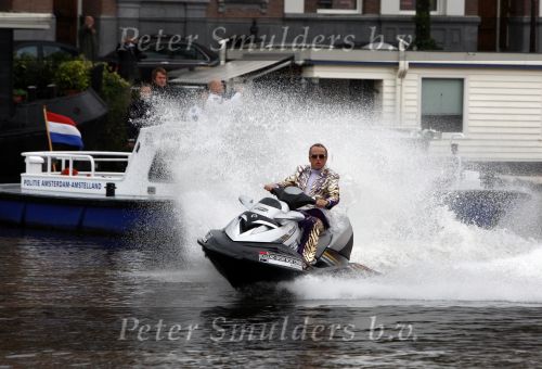 Amsterdam 30 september 2008
Persconferentie van de toppers Rene Froger Gordon en Gerard Joling ivm hun deelname aan het songfestival in het amstel hotel. toppers op jet ski\'s