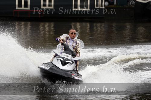Amsterdam 30 september 2008
Persconferentie van de toppers Rene Froger Gordon en Gerard Joling ivm hun deelname aan het songfestival in het amstel hotel. toppers op jet ski\'s