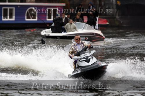 Amsterdam 30 september 2008
Persconferentie van de toppers Rene Froger Gordon en Gerard Joling ivm hun deelname aan het songfestival in het amstel hotel. toppers op jet ski\'s