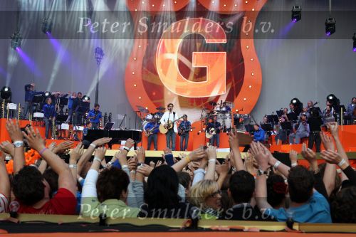 Eindhoven, 14 Juni 2008
Het 3e van de vier Concerten van Guus Meeuwis in het PSV stadion 2008
