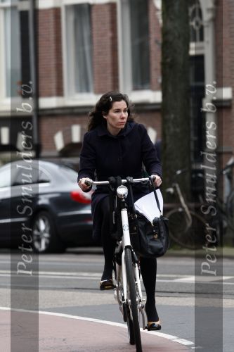 Amsterdam 4 april 2009
Halina Reijn  op de fiets in amsterdam.
Peter Smulders bv