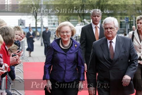 Utrecht 28 april 2009
Pieter v Vollenhoven viert zijn 70e verjaardag in het Beatrix theater in Utrecht. hanja Maij Weggen met man Peter Maij
Peter Smulders bv