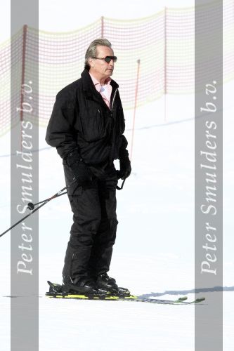 Lech 26 februari 2008
Connie Breukhoven met hans  Shanna Marvin en PA Edwin op ski vakantie in Lech.
Peter Smulders bv