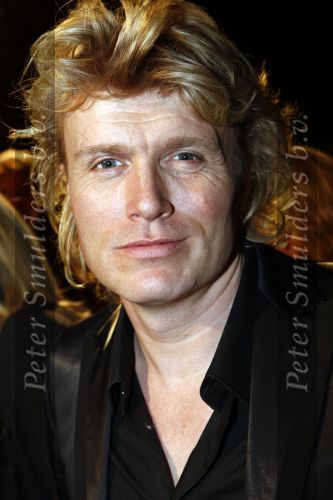 Bussum 25 februari 2008
Premiere Simone Kleinsma in het spant in bussum. hans Klok met vriend
Peter Smulders bv