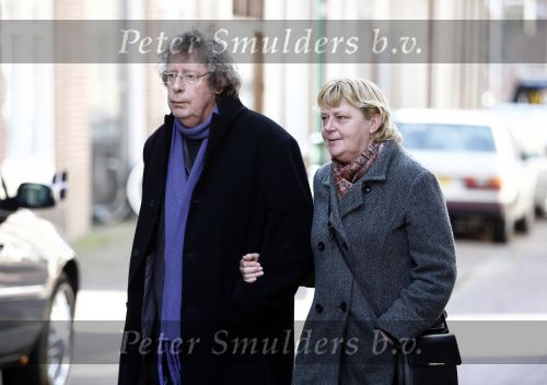Hoorn 30 maart 2009
Hans Otjes met een vriendin bij de begrafenis van Martin Brozius.
Peter Smulders bv