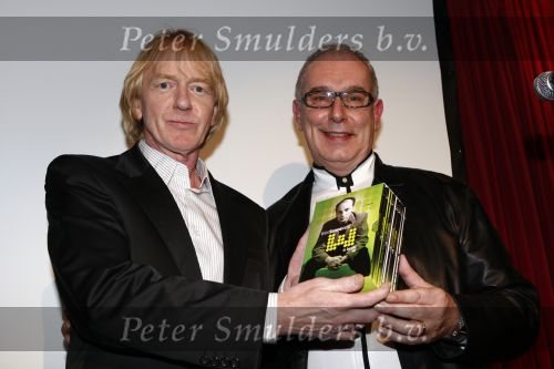 Amsterdam 10 maart 2008
Presentatie dvd box Wim Sonneveld in Carre. Jacques v Veen (l) en Hans v d Woude
Peter Smulders bv