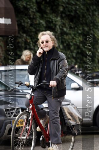 Amsterdam 13 maart 2009
Harry de Winter op de fiets in Amsterdam
Peter Smulders bv