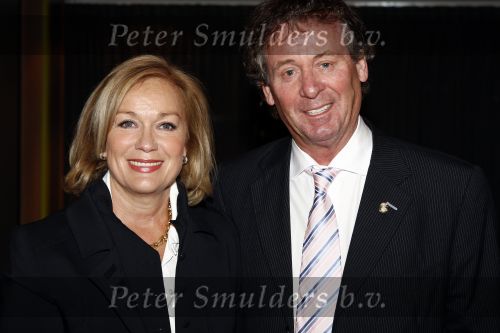 Bussum 5 maart 2008
Uitreiking gouden harpen in het spant in bussum. Harrie en els van hooff
Peter Smulders bv