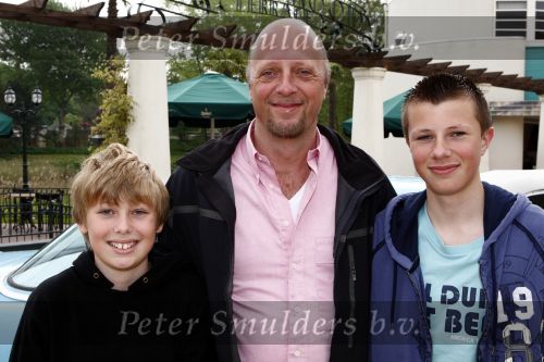 Biddinghuizen 26 april 2009
Bn ers in Walibi. 
Haye v d Heijden met zijn zoons