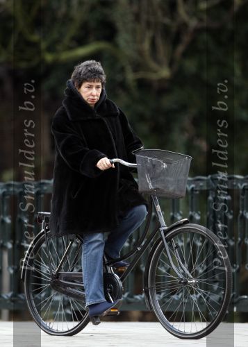 Amsterdam 14 januari 2009
Heddy Lester op de fiets.
Peter Smulders bv