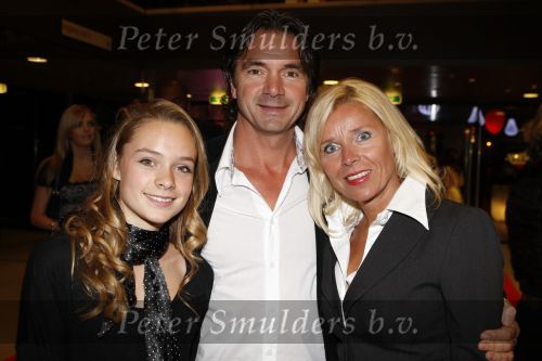 Rotterdam 25 oktober 2007
Premiere Holiday on ice in ahoy. Hein Vergeer met vrouw en dochter