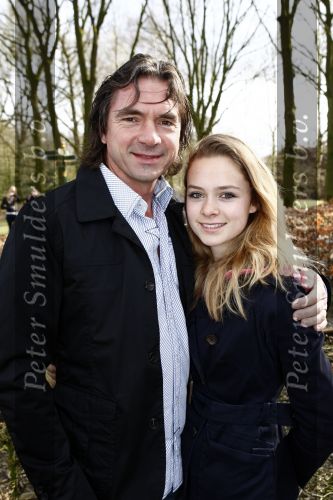 Kaatsheuvel 29 maart 2009
15 jarig bestaan van Princess in de efteling. Hein Vergeer met dochter
Peter Smulders bv