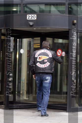 Amsterdam 29 oktober 2007
Rechtzaak  tegen de hells angels . oa Bram Moszkowicz en Big Willem v Boxtel zijn aanwezig.