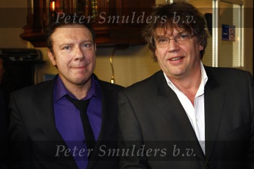 Amsterdam 15 april 2008
Presentatie cd het goede doel met Henk Temming en Henk Westbroek bij de kroon in amsterdam.
Peter Smulders bv
