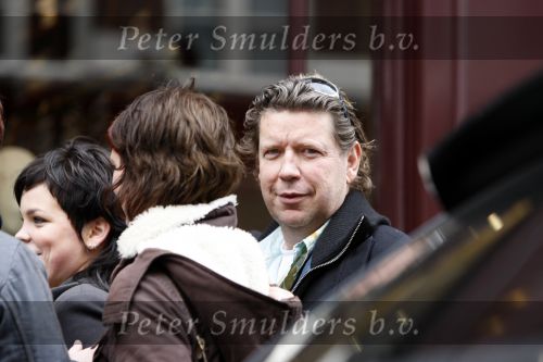 Amsterdam 7 november 2007
Henkjan Smits moet met fans op de foto op de pc hooftstraat.