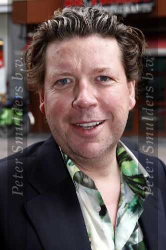Amsterdam 13 april 2008
Premiere Winx club in Tuschinski. Henkjan Smits met vrouw en dochters