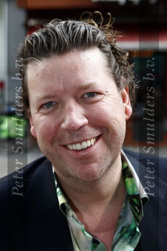 Amsterdam 13 april 2008
Premiere Winx club in Tuschinski. Henkjan Smits met vrouw en dochters