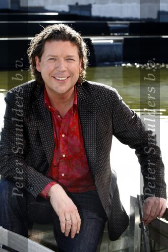 Hilversum 18 maart 2009
Perspresentatie Holland got talent bij beeld en geluid. Henkjan Smits
Peter Smulders bv