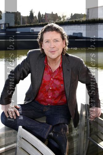 Hilversum 18 maart 2009
Perspresentatie Holland got talent bij beeld en geluid. Henkjan Smits
Peter Smulders bv