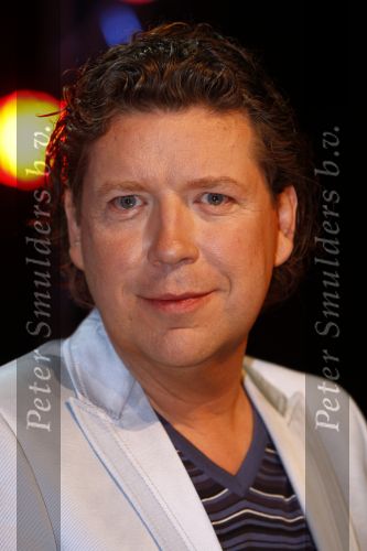 Hilversum26 maart 2008
Perspresentatie Holland\'s got talent in theater Gooiland met Gerard Joling Patricia Paay Viktor Brand en Henkjan Smits.
Peter Smulders bv