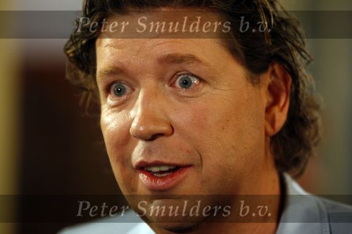 Hilversum26 maart 2008
Perspresentatie Holland\'s got talent in theater Gooiland met Gerard Joling Patricia Paay Viktor Brand en Henkjan Smits.
Peter Smulders bv