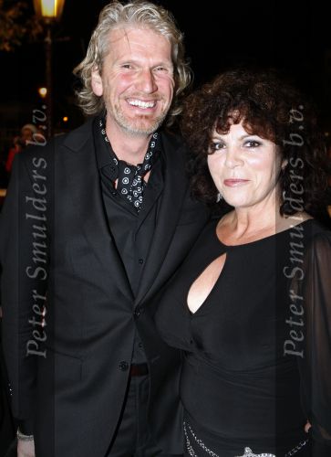 Amsterdam 26 oktober 2007
Uitreiking televizierring 2007 in carre. Henriette Tol met man